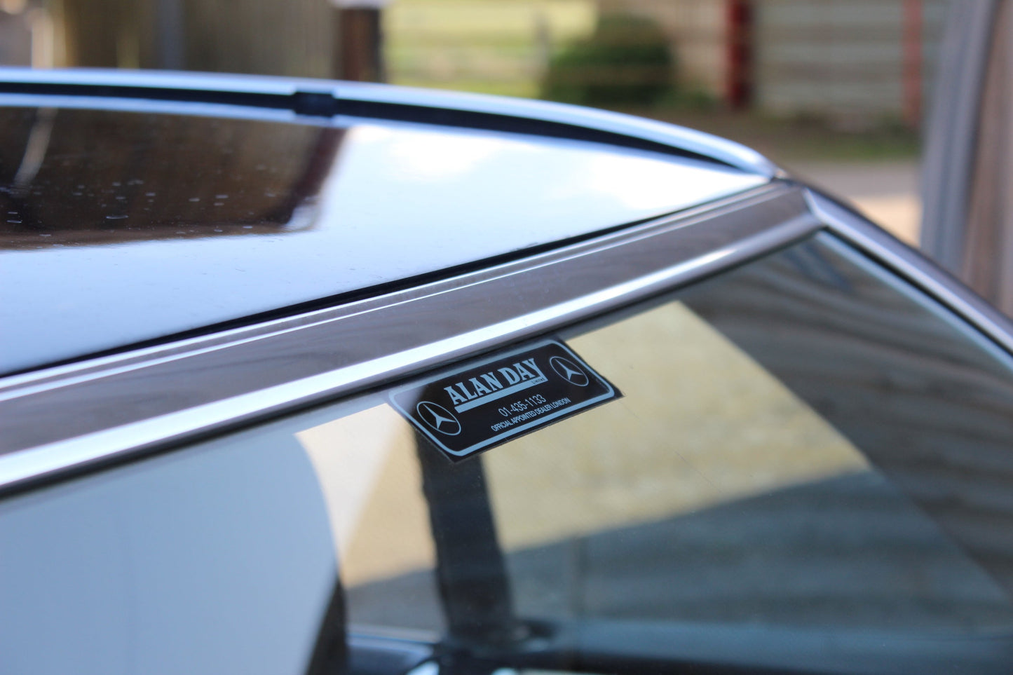 Mercedes-Benz R107 500SL - Live Auction