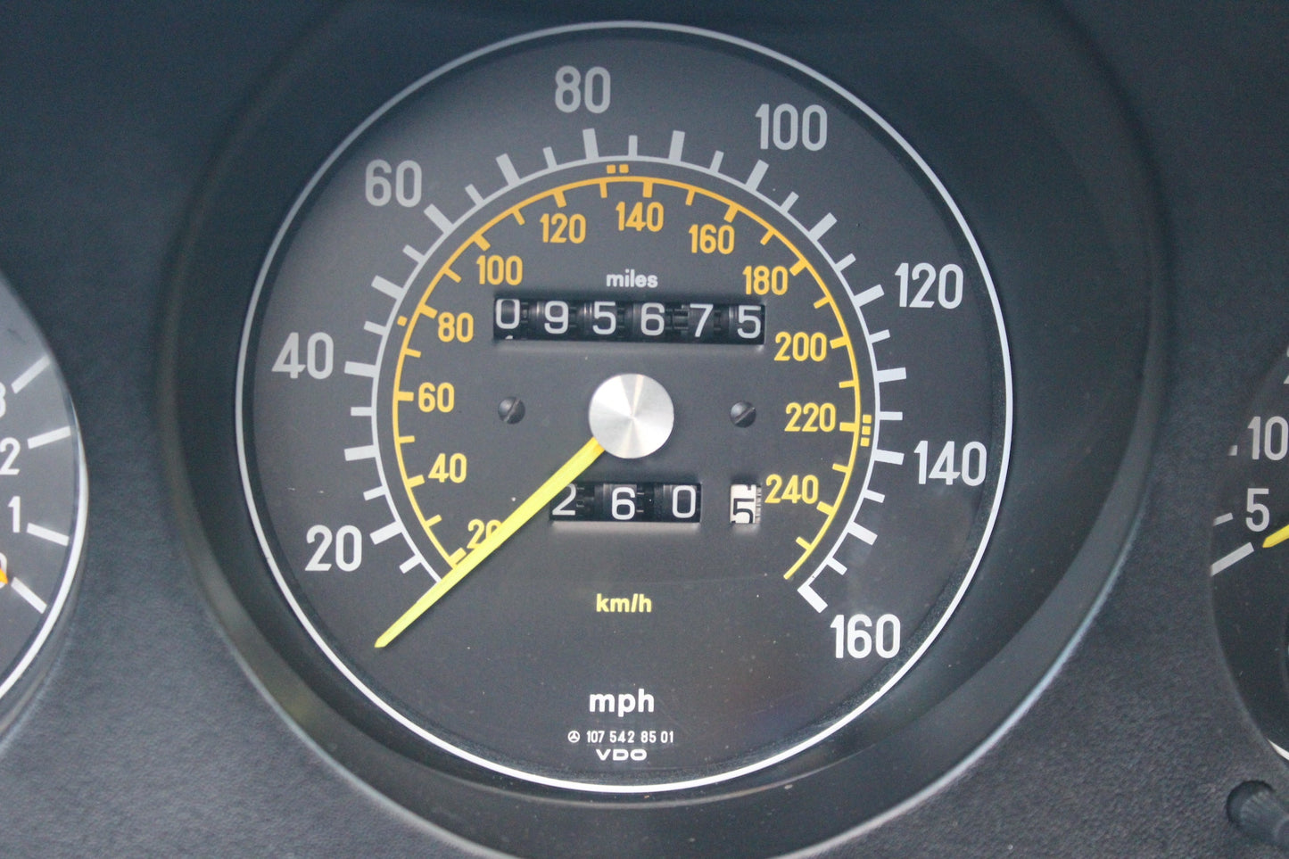 Mercedes-Benz R107 500SL - Live Auction