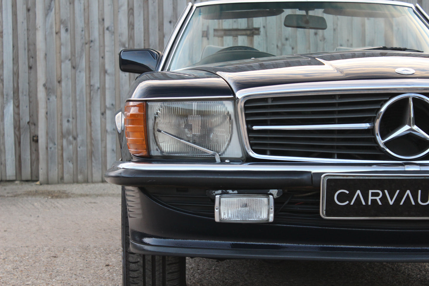 Mercedes-Benz R107 500SL - Live Auction