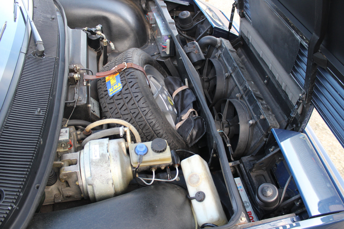 Copy of 1987 Ferrari Mondial 3.2 'Quattrovalvole'