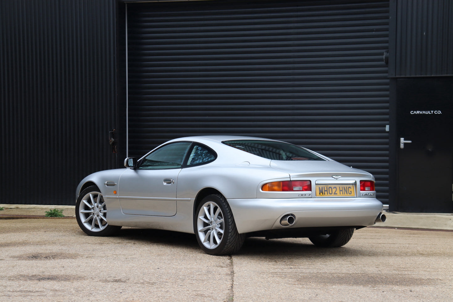 Aston Martin DB7 Vantage - Manual