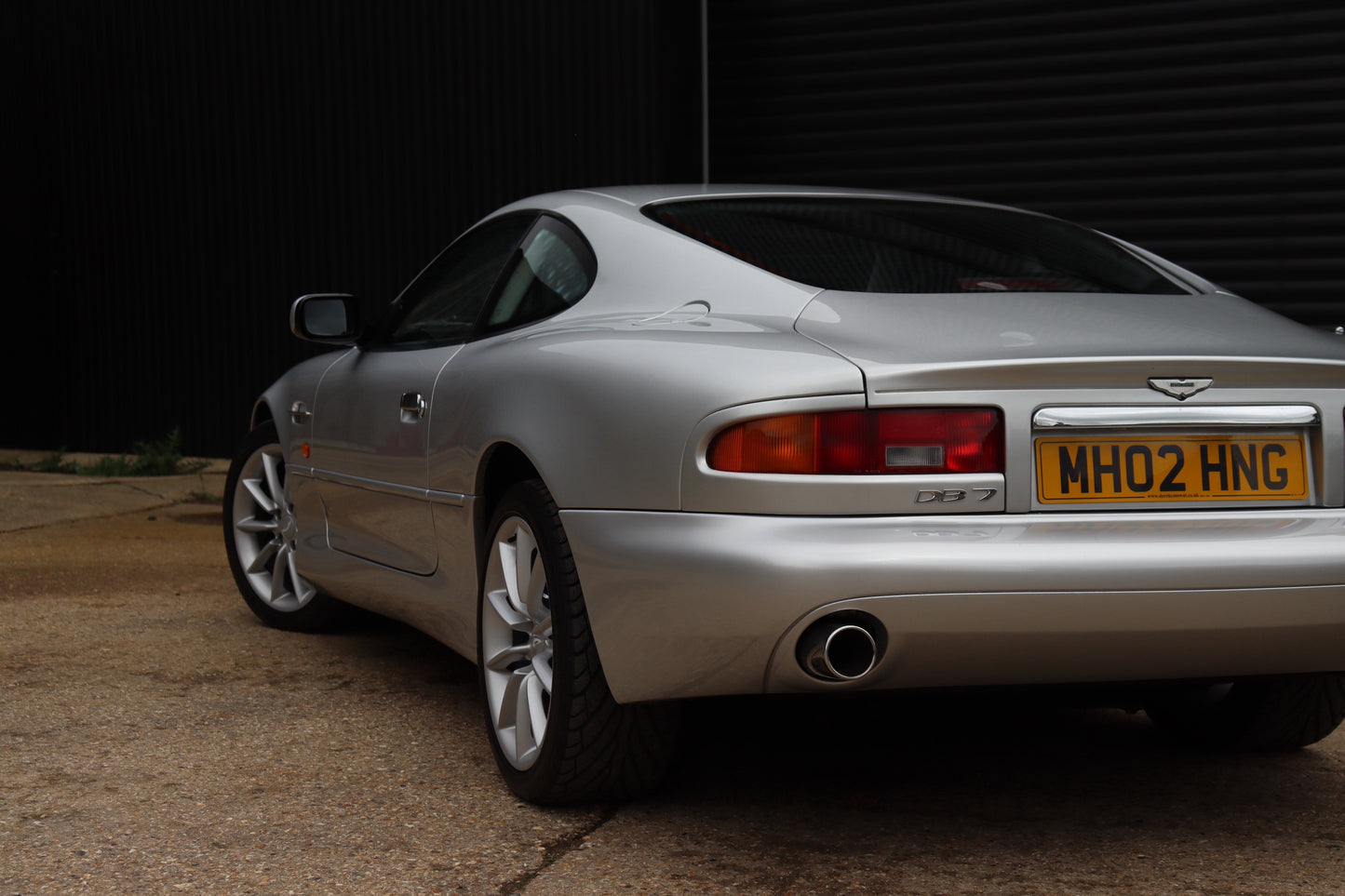 Aston Martin DB7 Vantage - Manual