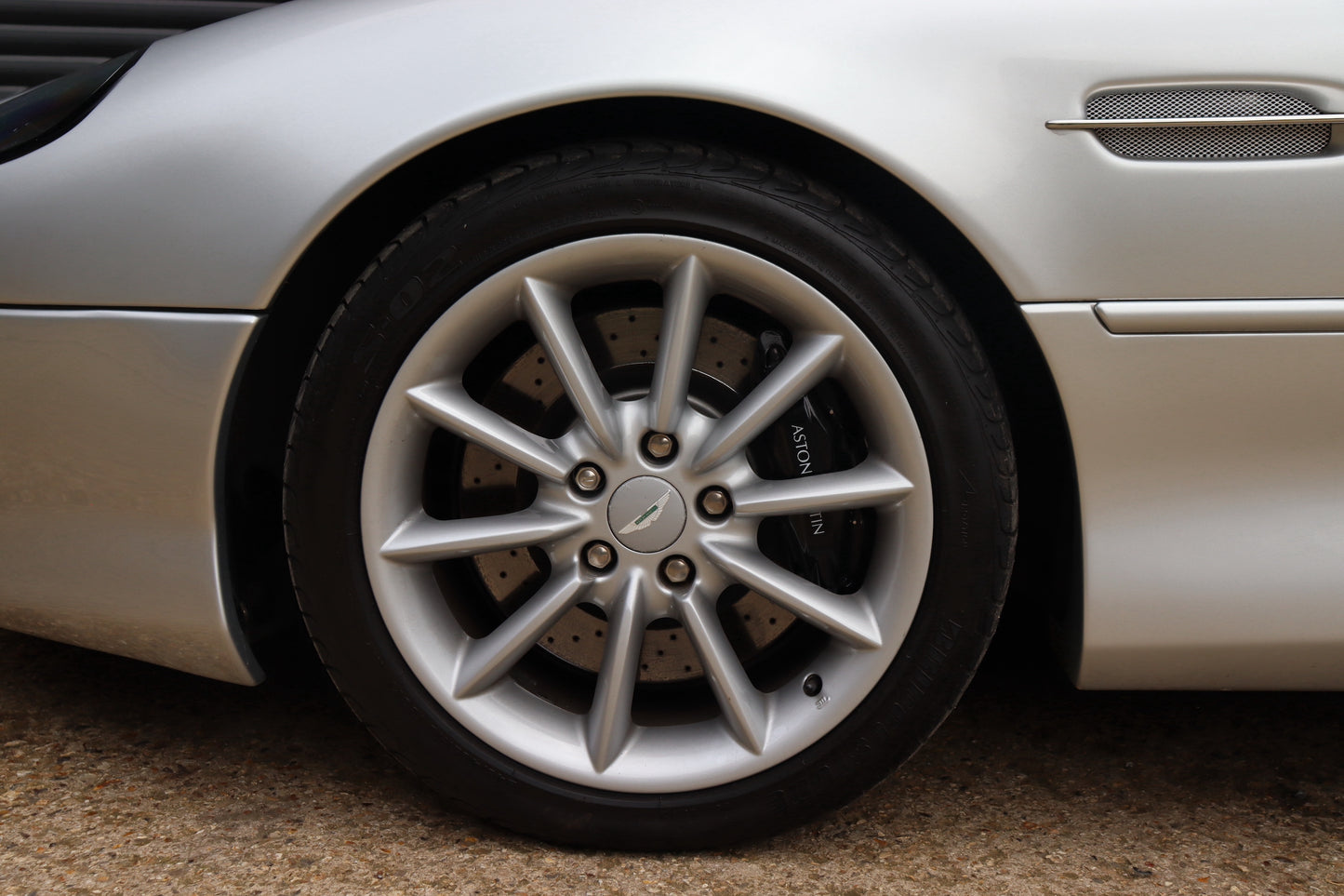 Aston Martin DB7 Vantage - Manual