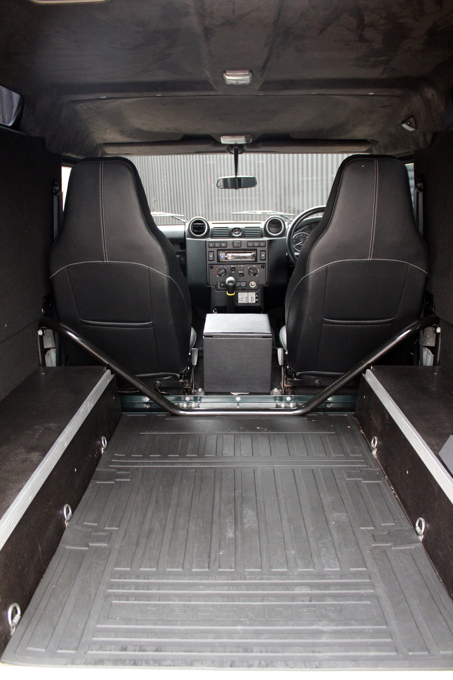 2015 Land Rover Defender 90 XS - Commercial, VAT Q | DEPOSIT TAKEN